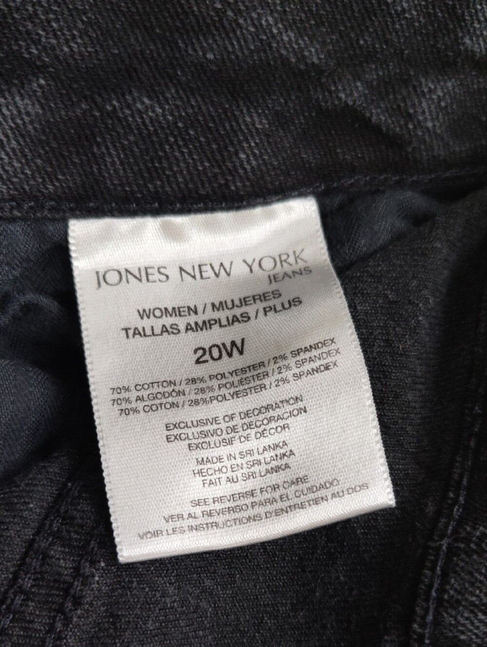 Jones New York Straight Leg Jeans With Bleached AREA ON BACK OF HEM 20W - Picture 10 of 10